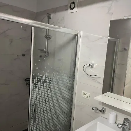Modern Tirana Apt Close To City Center Apartment Tirana
